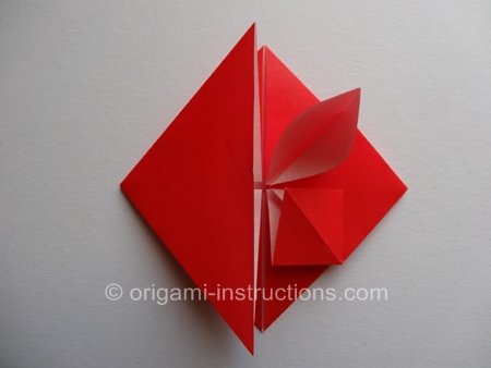 origami-blossom-heart-step-7