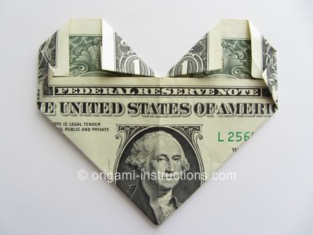 easy-money-origami-heart-step-7