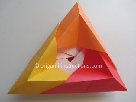 origami-modular-tricorne-step-10